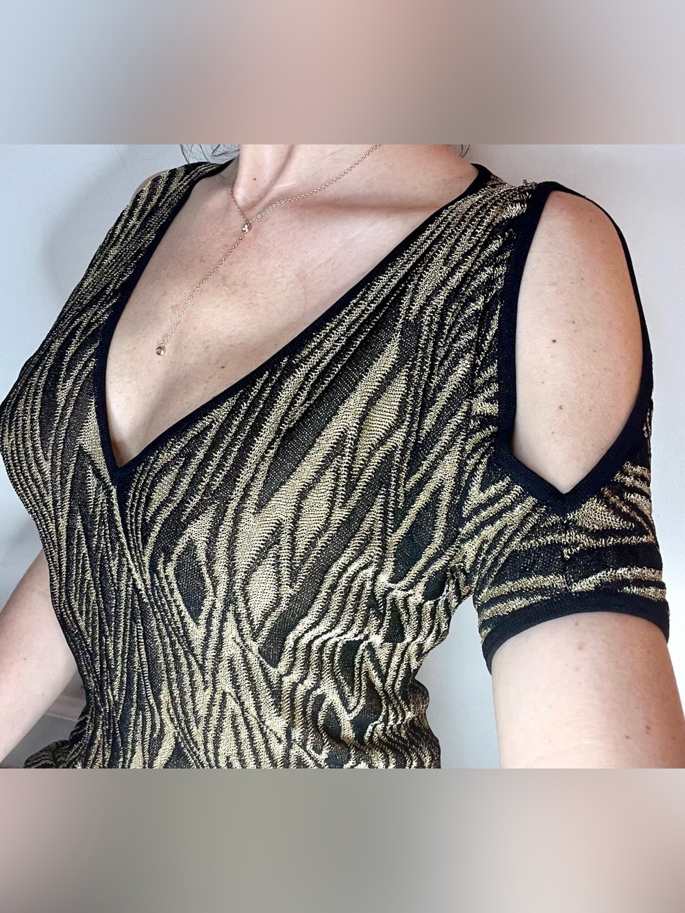 Lauren Ralph Lauren Metallic Black Gold Geometric Cold Shoulder Knit Top M
